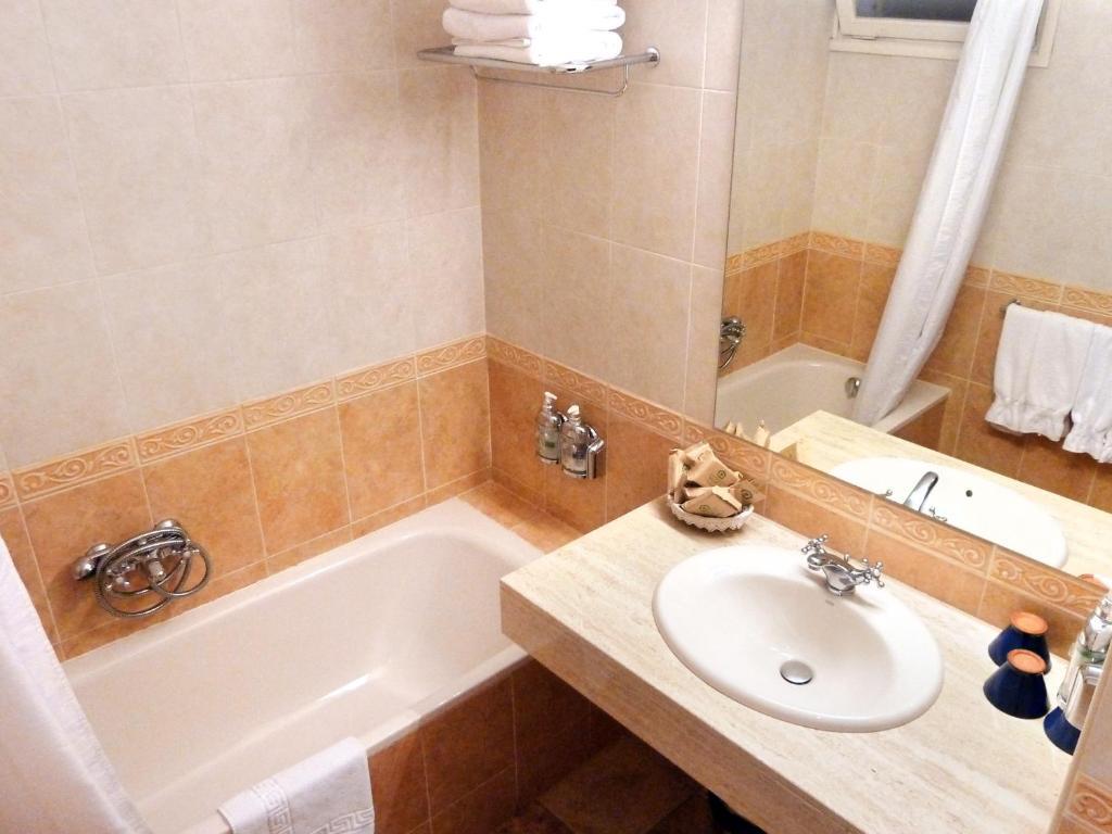 Hotel Bellpi Andorra la Vella Szoba fotó